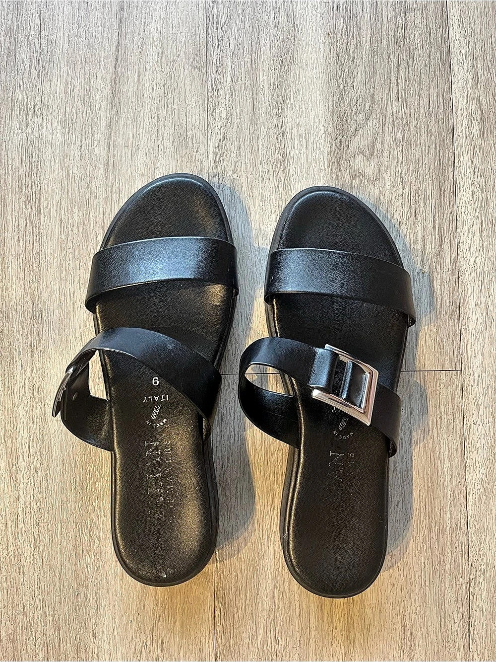 Italian Shoemakers Avra Black Wedge Sandals Size 9